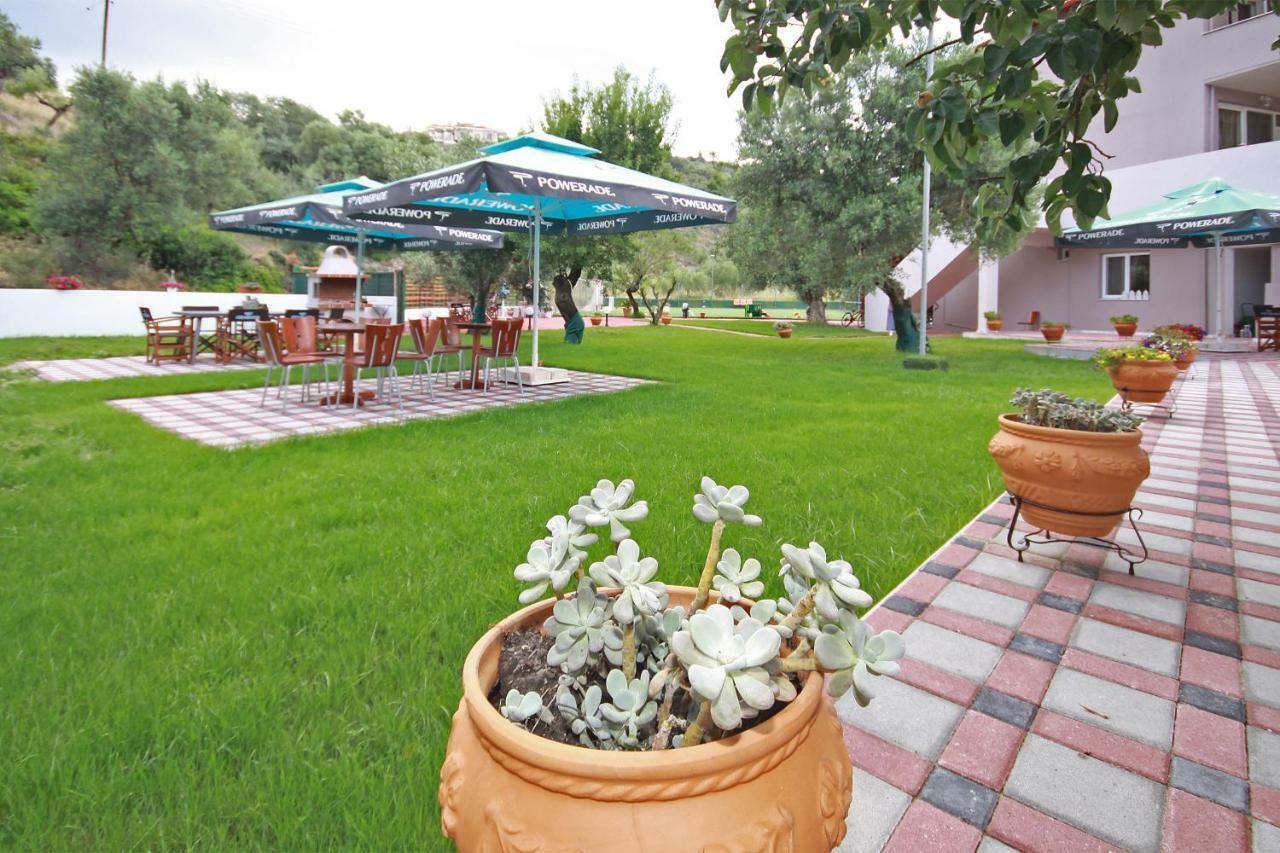 Christos House Villa Neos Marmaras Eksteriør billede